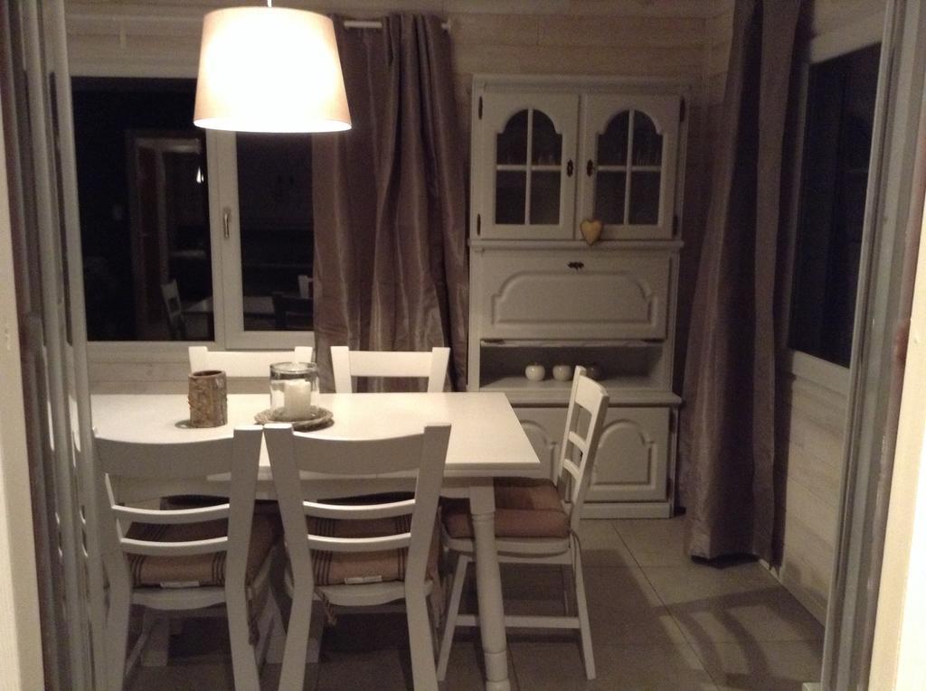 Le Chalet De Marguerite Francorchamps Rum bild